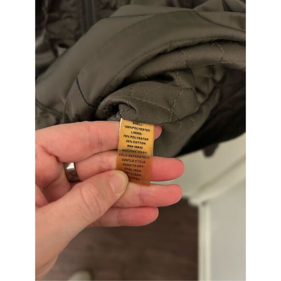 Tahari Quilted Ruffle Zip Coat, Hooded Jacket, Sz Medium - Picture 8 of 14